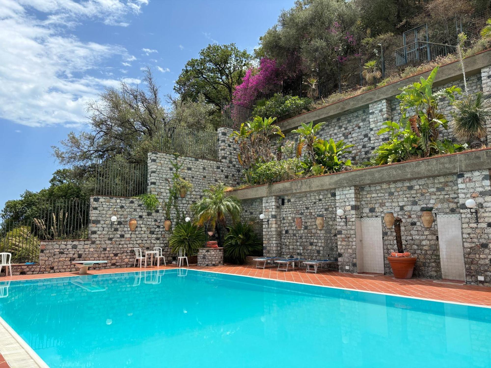 Bay Palace Mazzaro Hotel Taormina Exterior photo