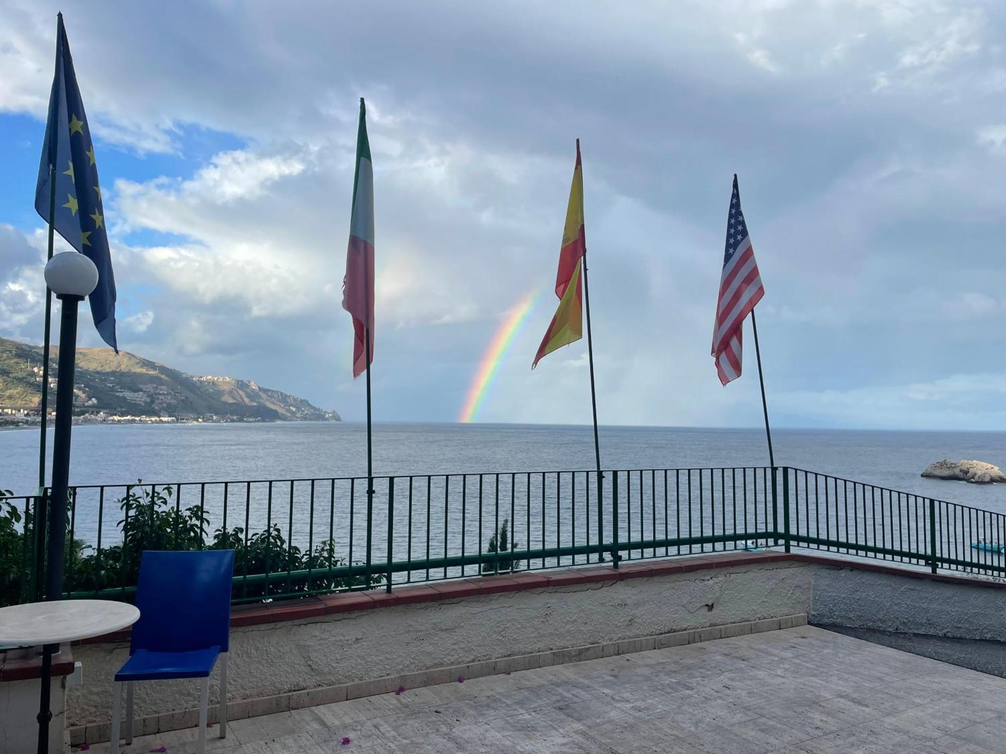 Bay Palace Mazzaro Hotel Taormina Exterior photo