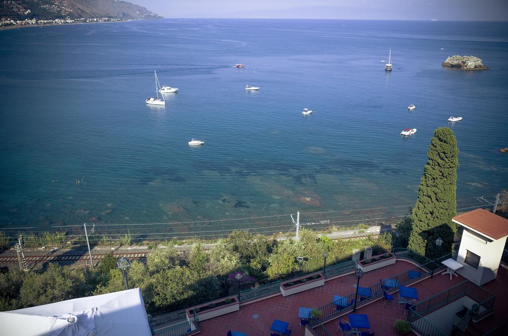 Bay Palace Mazzaro Hotel Taormina Exterior photo